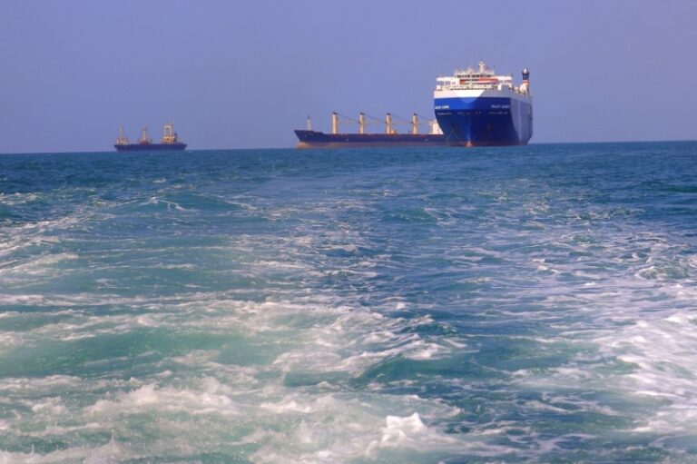 Кризис в Красном море слабо влияет на нефть