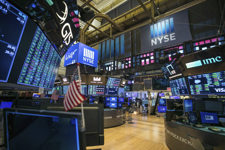 Индекс Dow лидировал на последней сессии