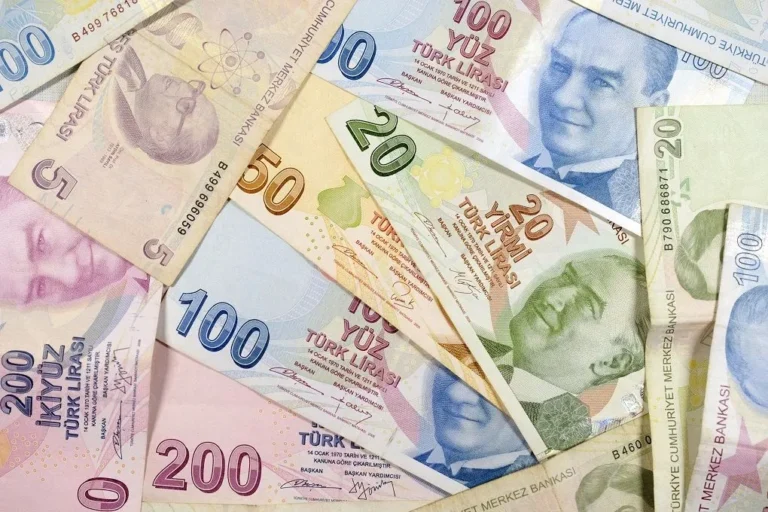 Инфляция лиры 70%: как спасти сбережения?