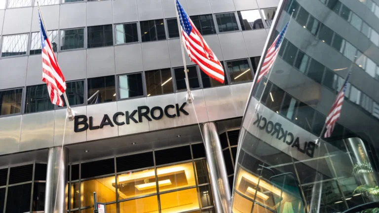 BlackRock стал крупнейшим биткоин-ETF в мире