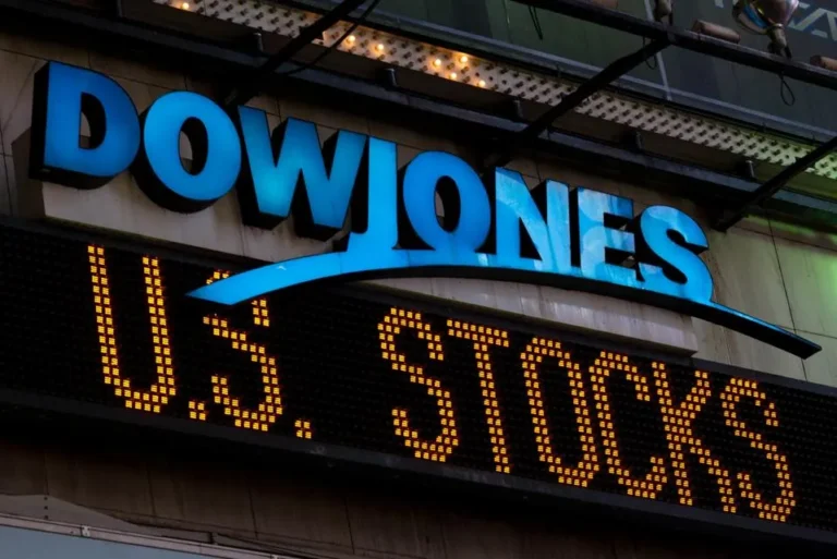 Dow достиг 40.000, но закрылся снижением