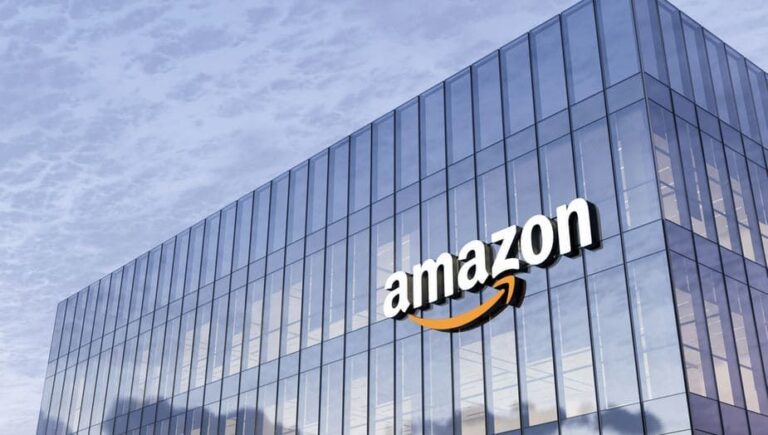 Amazon инвестирует еще $4 млрд в главного конкурента OpenAI