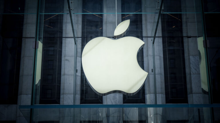 Apple представляет ChatGPT в новейших устройствах для увеличения продаж