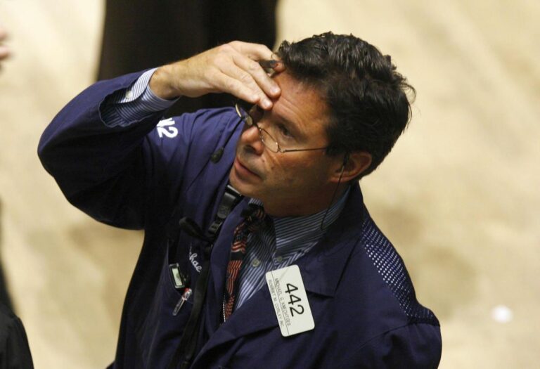 Фьючерсы Dow, S&P 500 и Nasdaq падают на фоне разочарования в плане снижения ставок в 2025 году