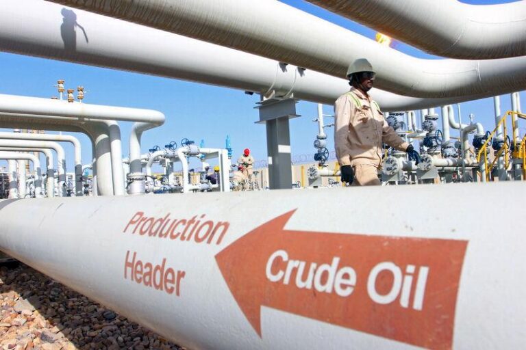 Цены на нефть взлетели после введения Трампом тарифов для Канады, Мексики и Китая