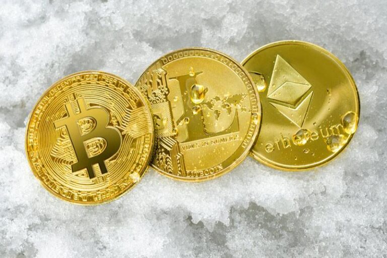 Поток вложений в крипто-ETP резко падает на фоне рыночных опасений и паники DeepSeek