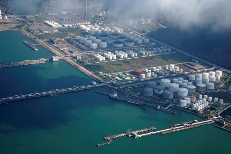 Акции нефтяных компаний растут на фоне восстановления цен на нефть