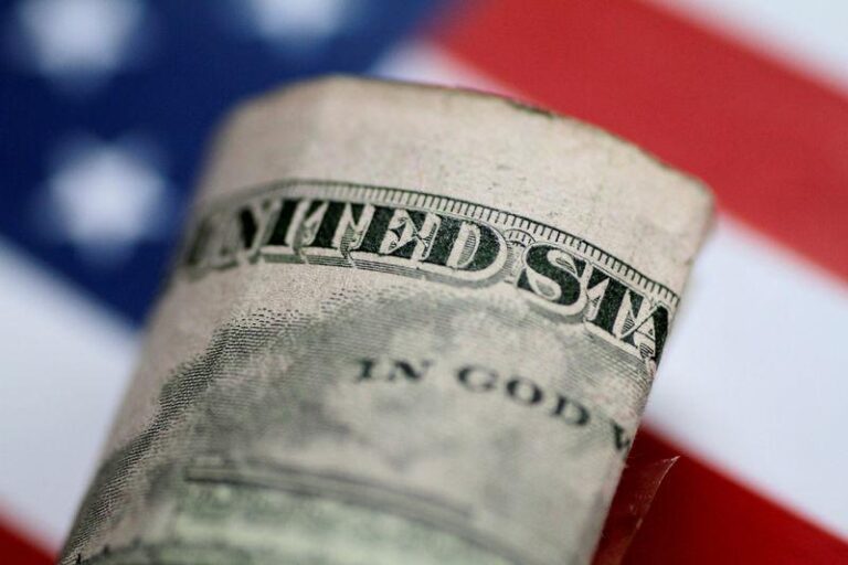 Инвесторы теряют интерес к доллару США