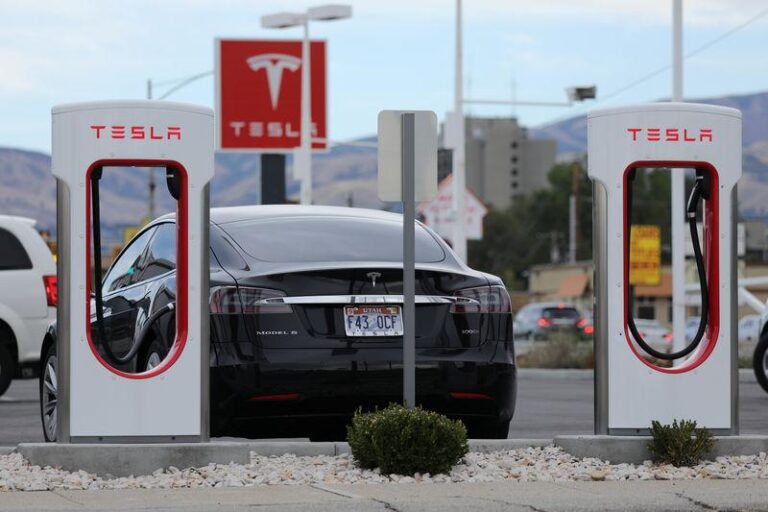 Tesla приобретает активы обанкротившегося немецкого производителя комплектующих Manz