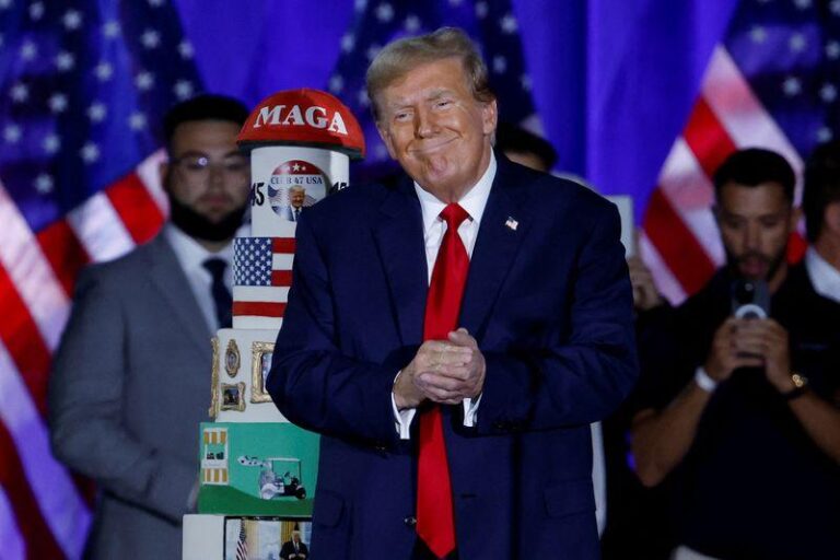 Трамп получает низкие оценки за управление вопросами стоимости жизни