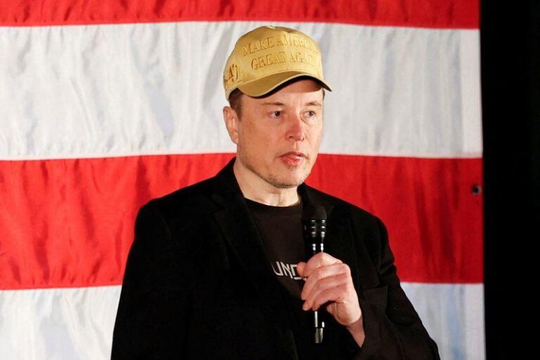Акции Tesla полностью отыграли «трампистский» рост и даже больше