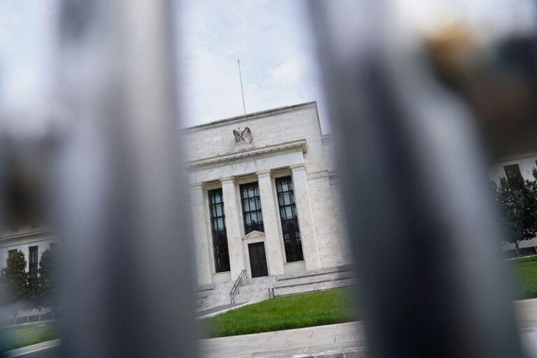 ФРС, кризис в Турции и падение цен на нефть: что влияет на рынки