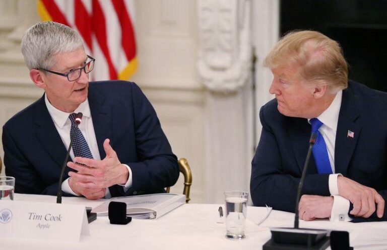 Гендиректор Apple Тим Кук встретился с Трампом в Белом доме: что обсудили?