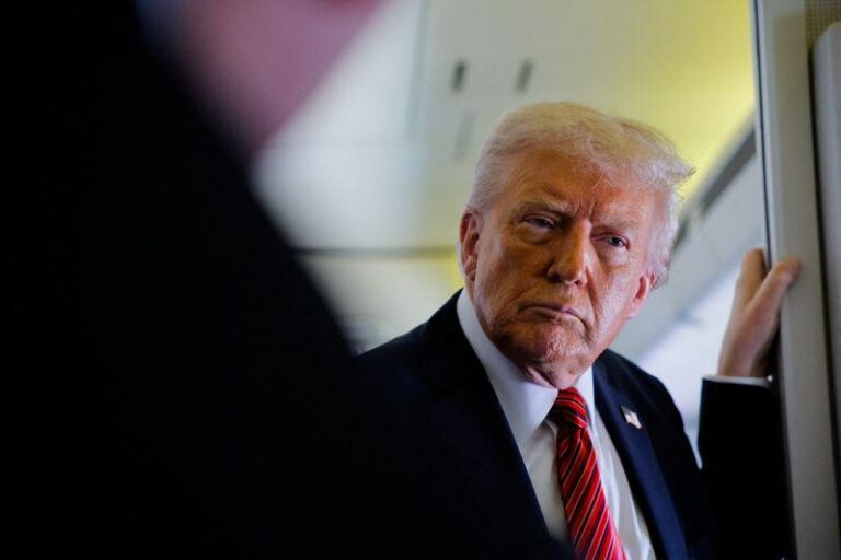 Гарвард подает в суд на администрацию Трампа из-за запрета для международных студентов