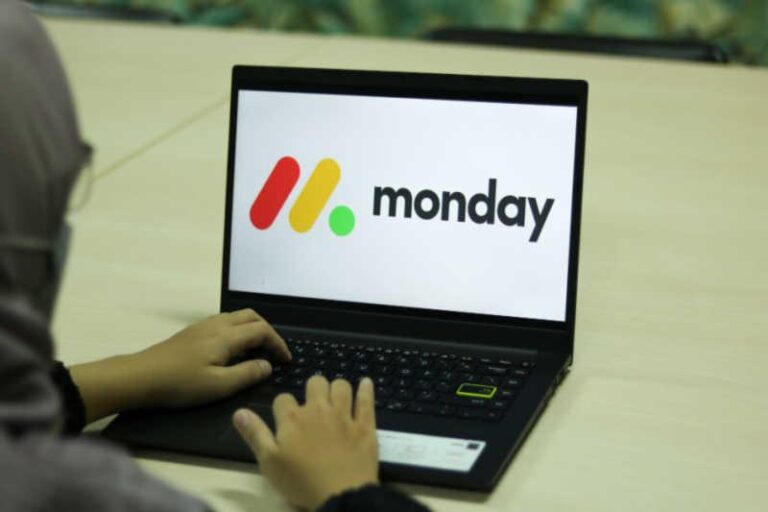 Morgan Stanley повысил рейтинг monday.com после резкого падения акций