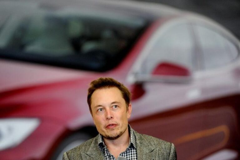 ISS призывает акционеров Tesla отклонить пакет компенсаций Маска