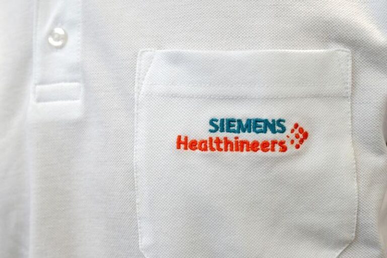 Siemens Healthineers ожидает снижение прибыли в 2026 году из-за тарифов и валютных рисков