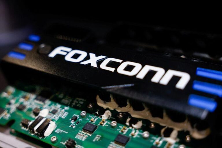 Foxconn и OpenAI объединяют усилия для развития производства AI-аппаратного обеспечения