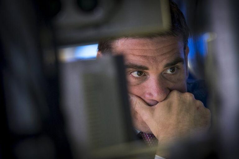 Акции SunPower падают после уведомления о соответствии требованиям Nasdaq