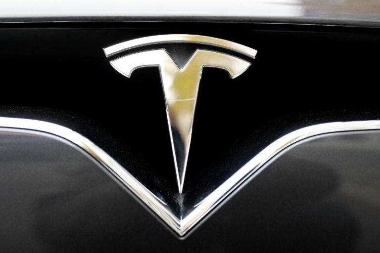 Регистрация автомобилей Tesla в Дании упала на 49% в ноябре