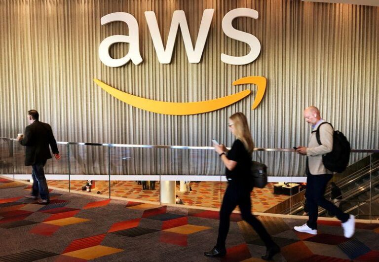 Oppenheimer увеличивает прогноз по акциям Amazon за счет значительного роста AWS к 2027 году