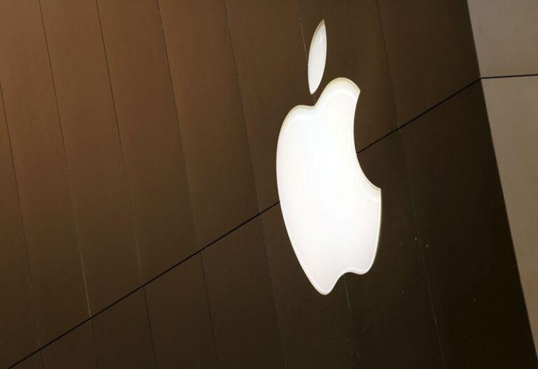 Глава отдела ИИ Apple Джонатан Джанандрия покидает компанию: что это значит для будущего технологий?