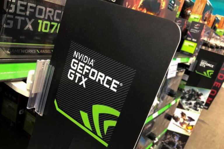Трамп разрешает Nvidia отправлять чипы H200 в Китай с 25% тарифом