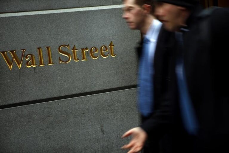 Аналитики прогнозируют рост S&P 500 в 2026 году: причины для оптимизма