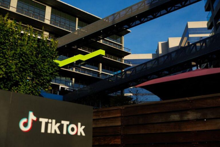 Nvidia и администрация Трампа не могут договориться о продаже H200 TikTok