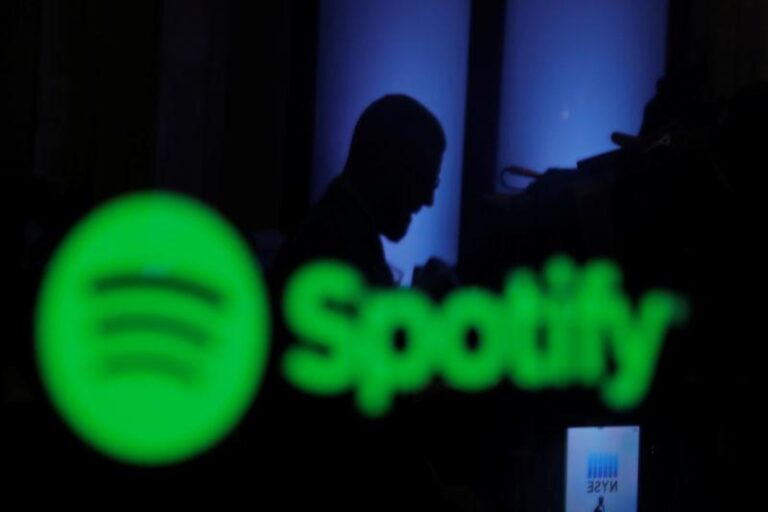 Акции Spotify теряют 5% после запуска музыкального ИИ от Google
