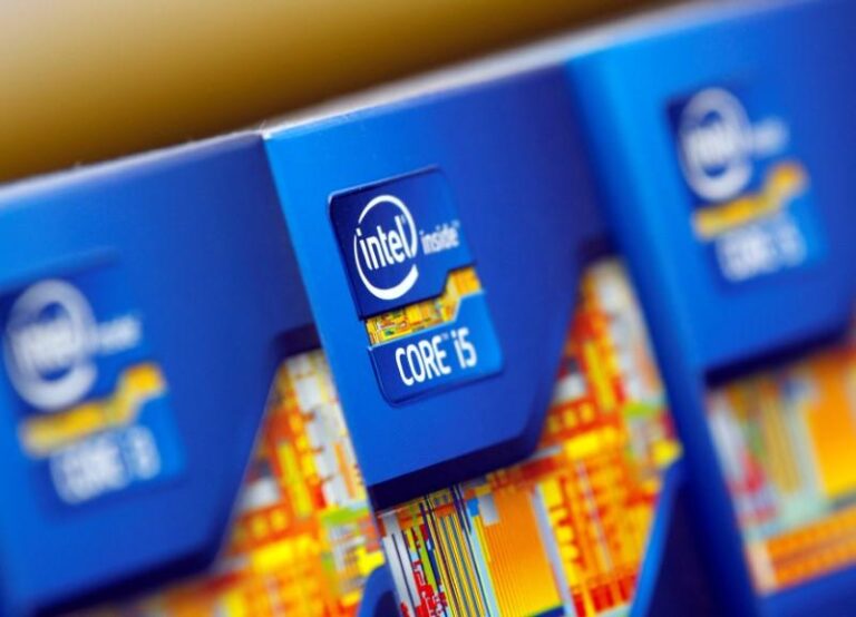 Акции Intel растут благодаря технологическим успехам и сделке по выкупу фабрик в Ирландии