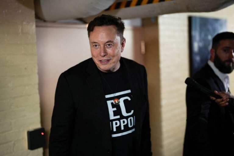 Гендиректор Tesla Илон Маск сообщил о планах Terafab использовать чипы Intel по технологии 14A