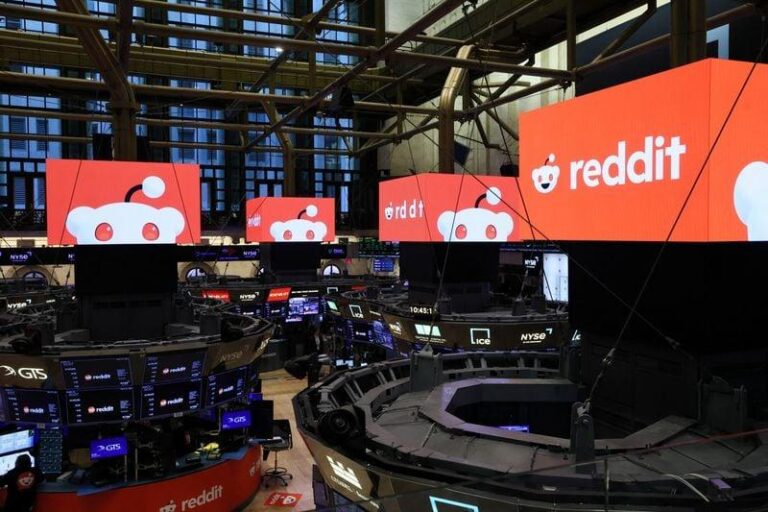 Реддит взлетает на фоне включения в S&P 500, заменяя AvalonBay