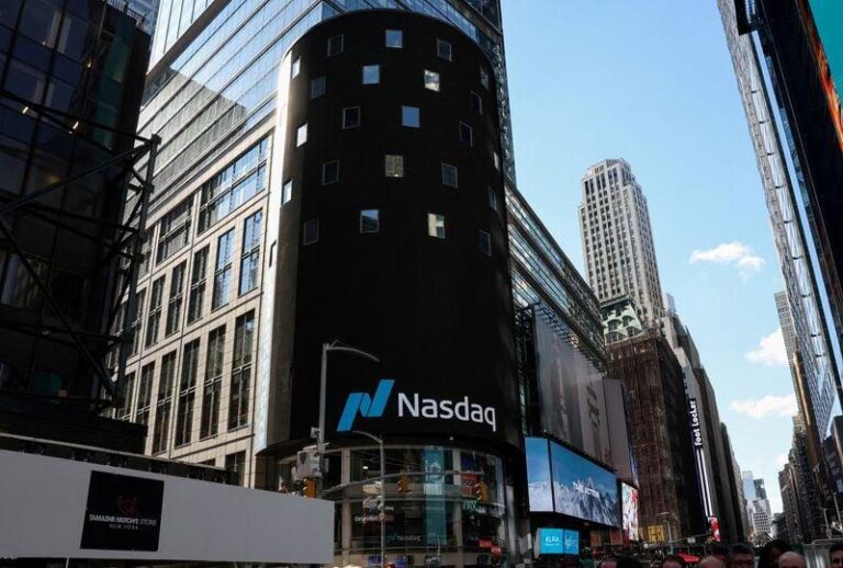 Фьючерсы на Nasdaq растут на фоне укрепления акций технологических компаний