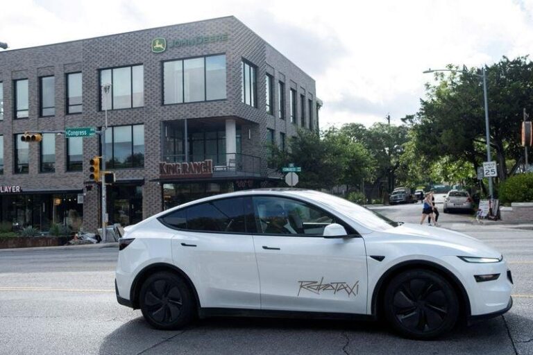 Голдман: Cybercab даст Tesla конкурентное преимущество в сфере роботакси