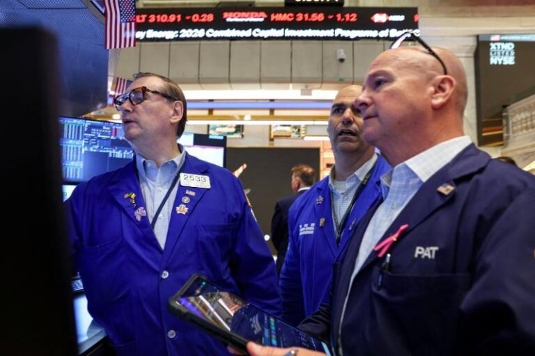S&P 500 и фьючерсы на Dow начинают восстановление перед отчетом об инфляции