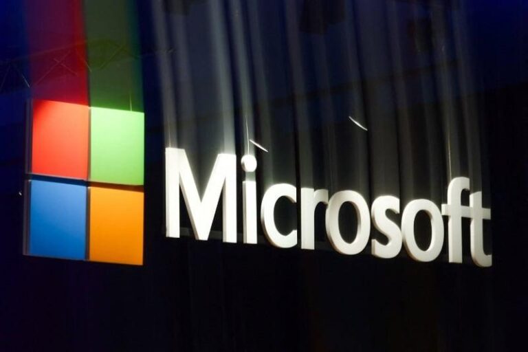 Microsoft разрабатывает кодекс поведения для контроля над ИИ человеком