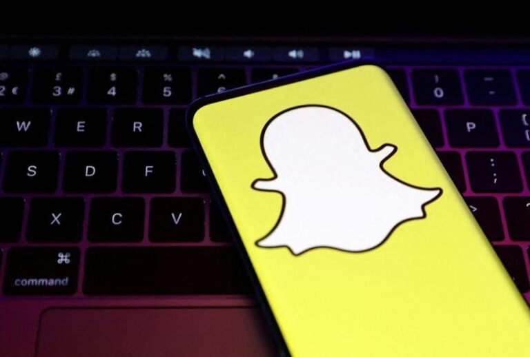 Snap предлагает решения для бизнеса с инструментами Salesforce и Nvidia для умных очков дополненной реальности
