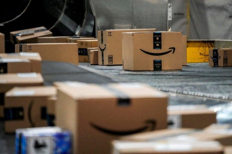 Amazon инвестирует 100 миллионов долларов в новый роботизированный завод в Индиане