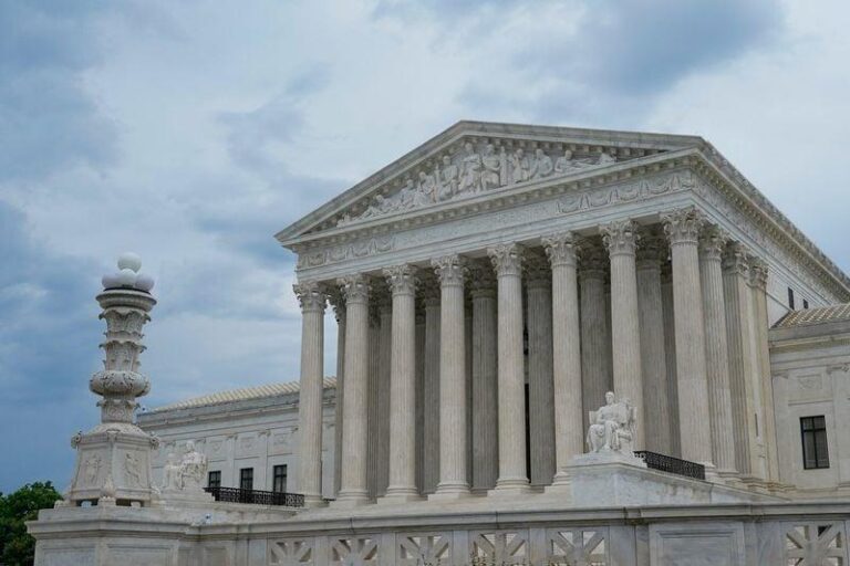 Верховный суд США восстановил использование базы данных SAVE для проверки избирателей