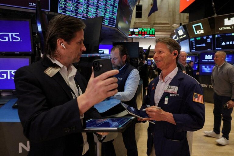 Фондовые индексы США растут, Nasdaq Composite достиг рекорда
