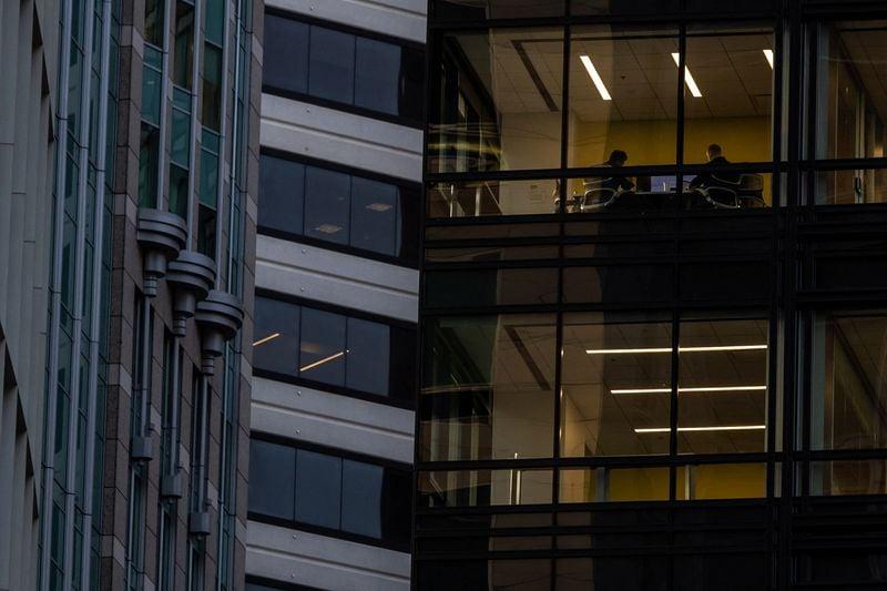 Администрация Трампа приостановила участие Microsoft в программе PERM