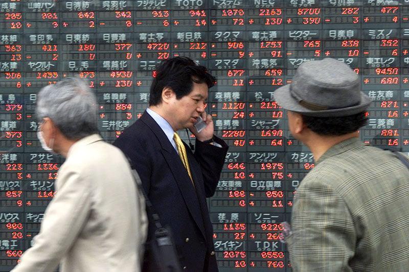 Азиатские фондовые рынки снижаются, KOSPI Южной Кореи падает на 7%