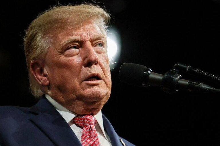 Трамп подписал указ о снижении расходов на жилье для заемщиков