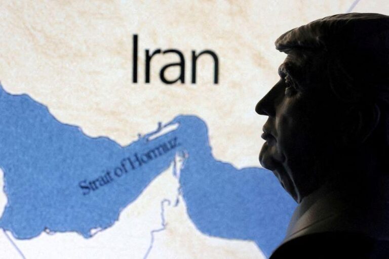 США готовятся к затяжному конфликту с Ираном и усиливают давление